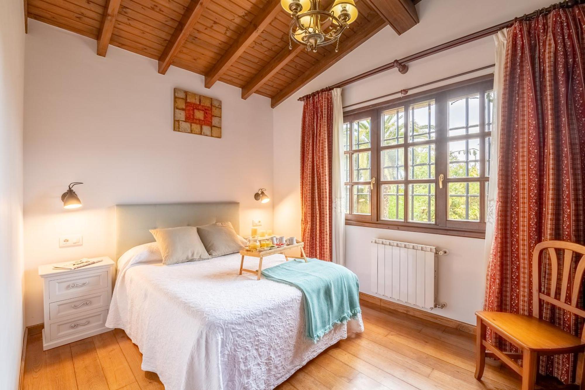 Pensjonat Casa En La Costa Con Wifi Jardin Y Barbacoa Llanes Zewnętrze zdjęcie